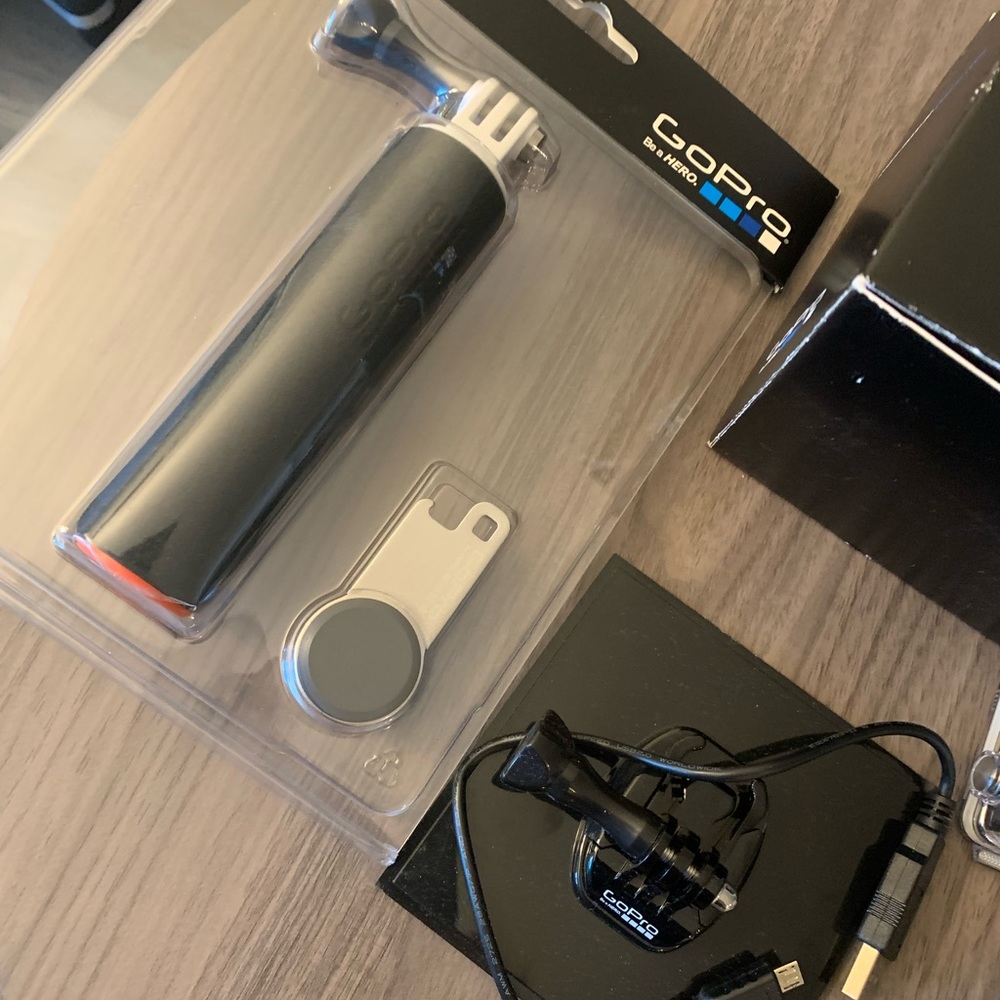GoPro Hero 4 - Picture 3 of 4